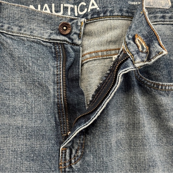 Nautica Jeans Co Men’s 36x30 Blue Relaxed Fit Straight Leg Denim 100% Cotton - Picture 3 of 5